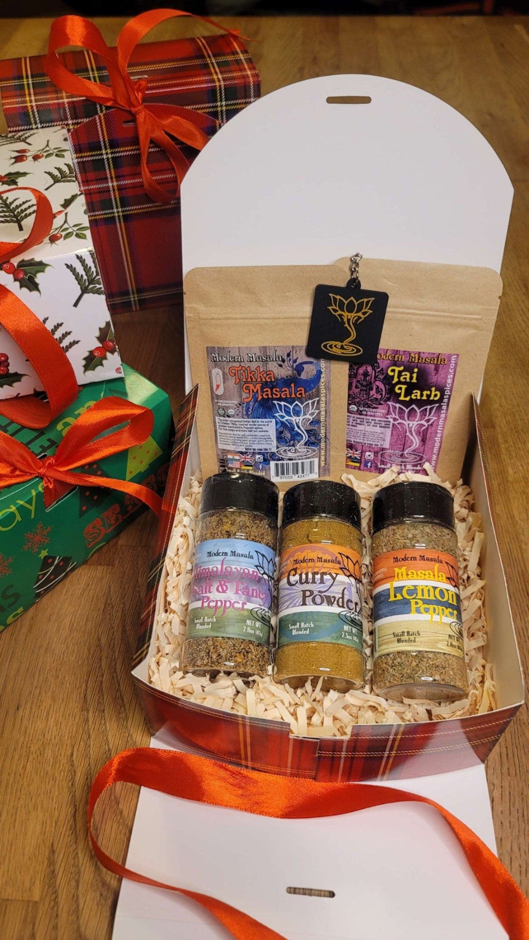 Spiced Up holiday wrapping Gift Set image